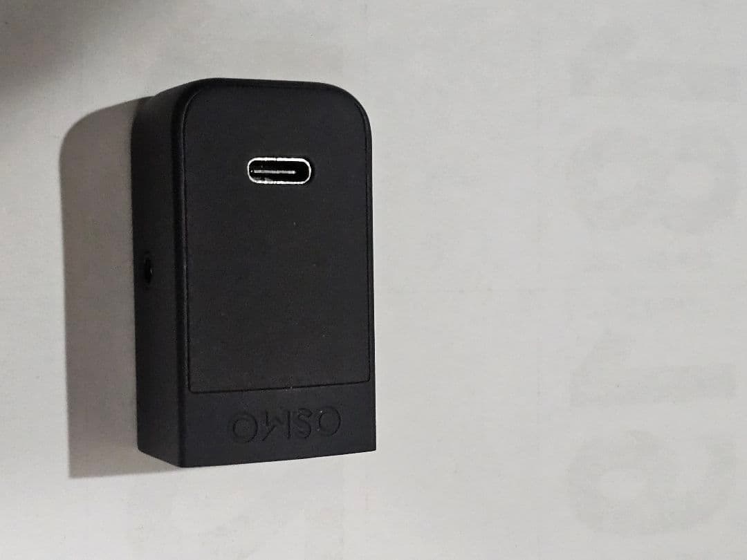 DJI POCKET2 美品（同梱物あり）、DO-IT-ALL HANDLE付属