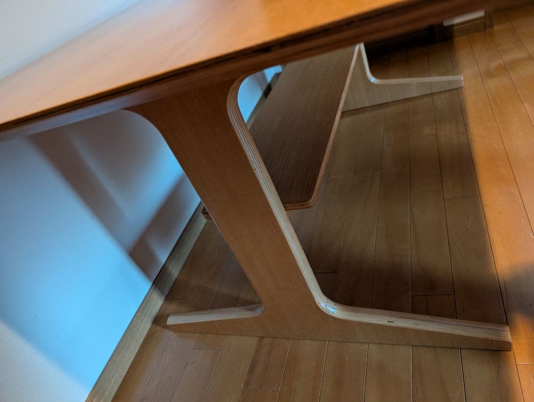 《送料込》無印良品 リビングでもダイニングでもつかえる テーブル4 食卓机