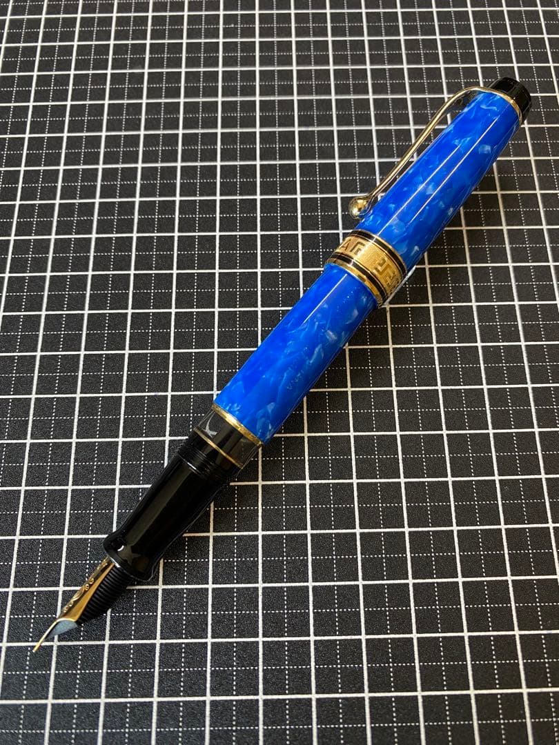 AURORA MARE 万年筆　字幅F