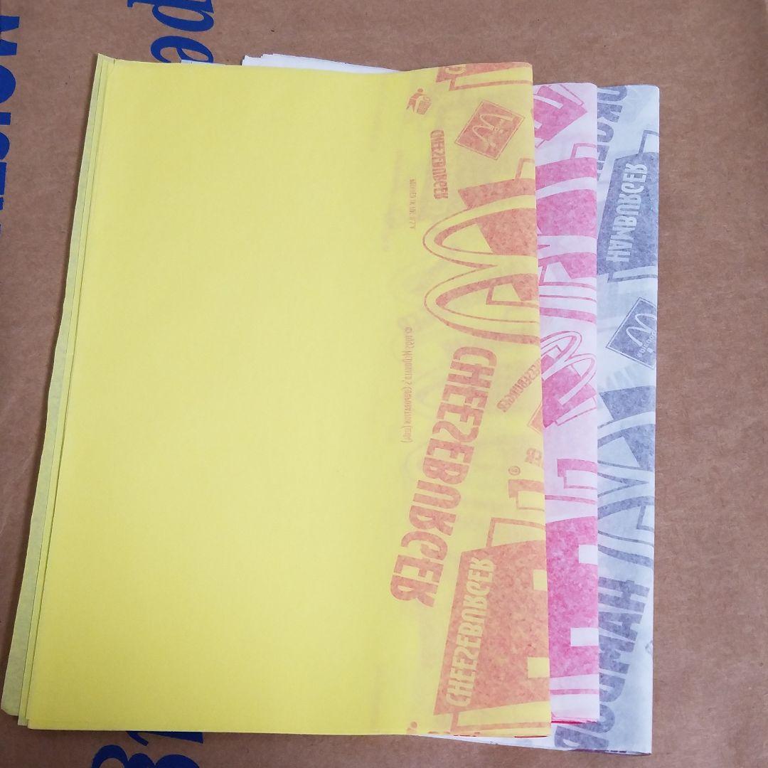 マクドナルド　ハンバーガーの包装紙