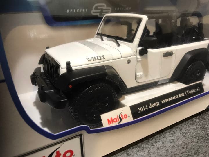 新品未開封　レア　ジープ　ラングラー　トップレスモデル