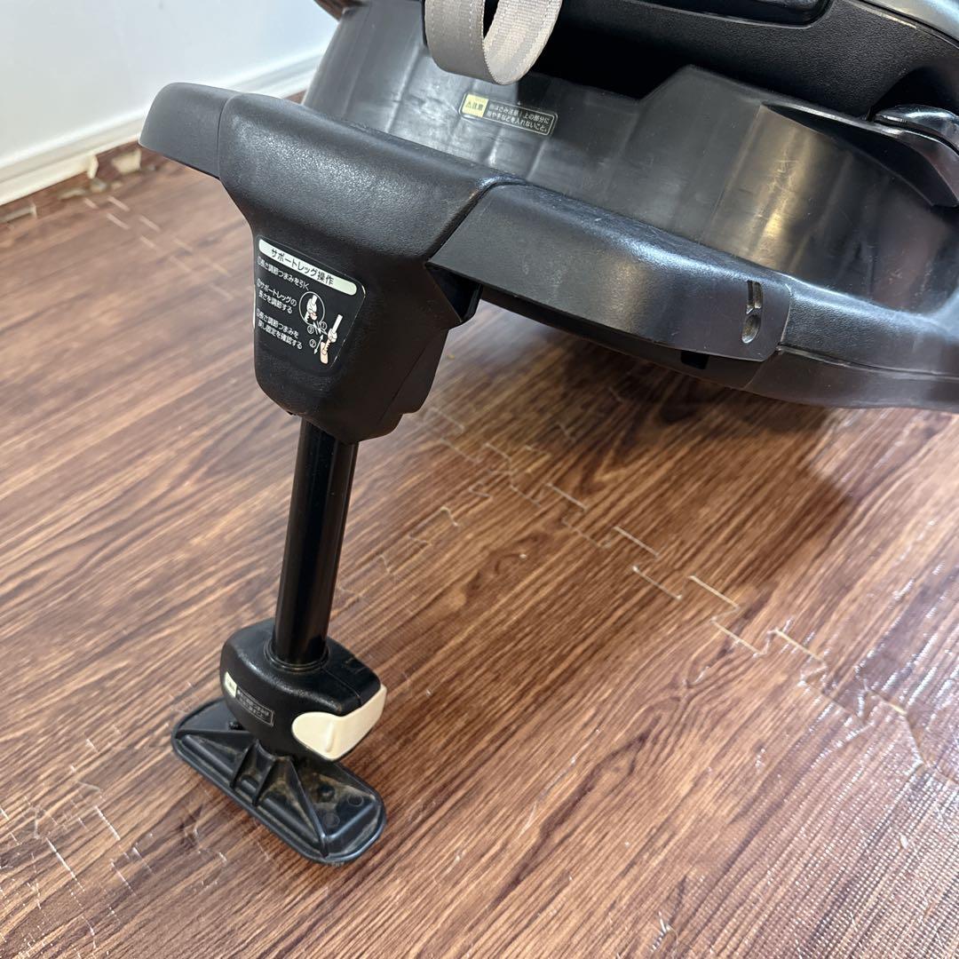 Combi コンビ チャイルドシート ブラック/ブラウン ゼウスターンユーロ