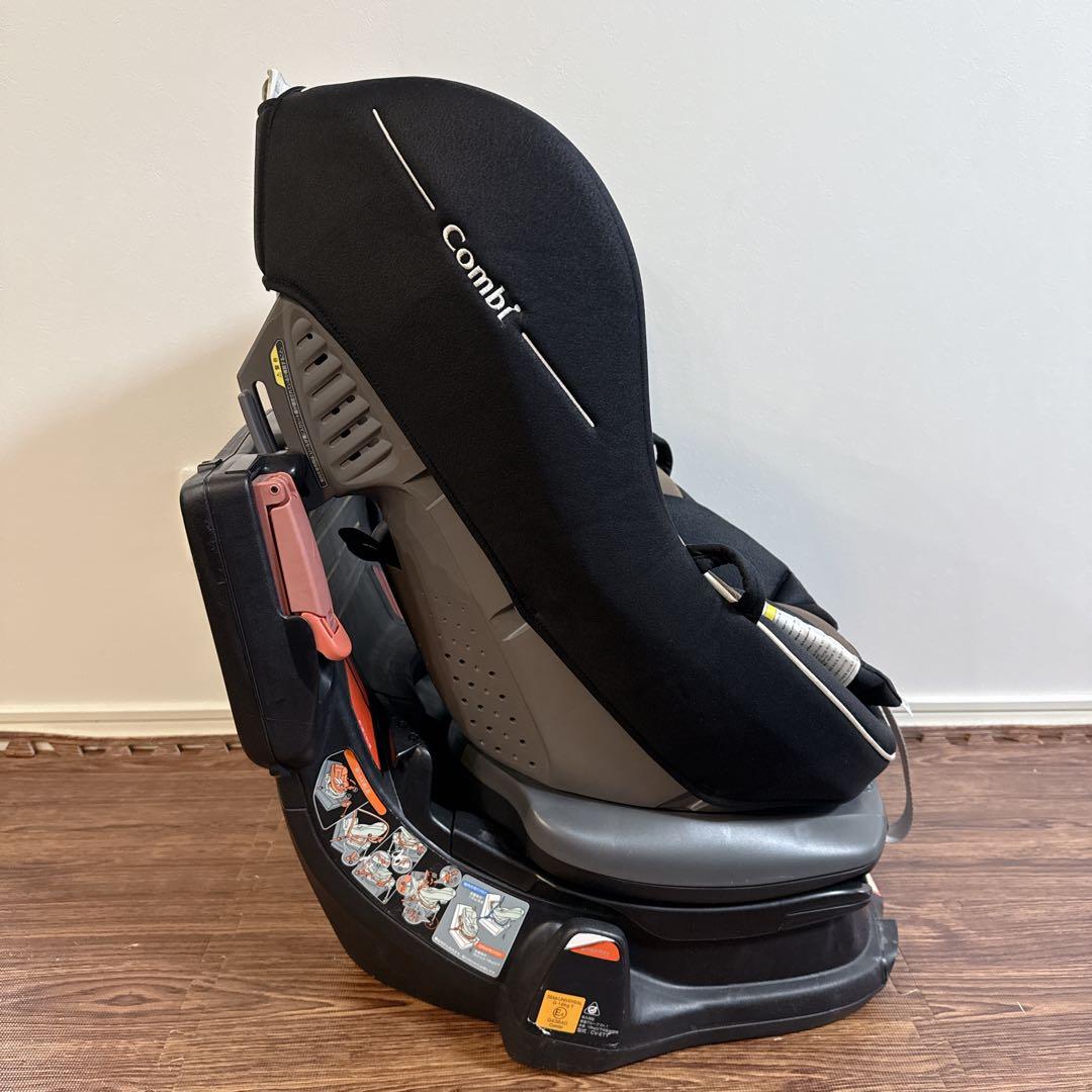 Combi コンビ チャイルドシート ブラック/ブラウン ゼウスターンユーロ