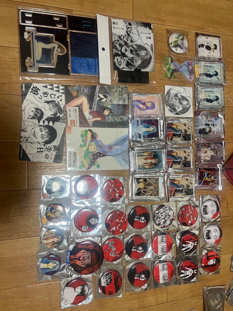 伊藤潤二　富江 缶バッジセット