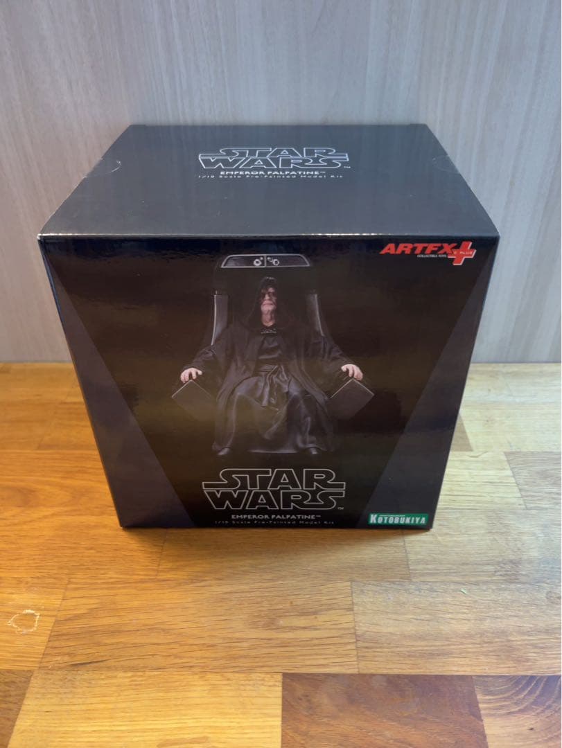 【新品未開封】STAR WARS コトブキヤ ARTFX+ パルパティーン