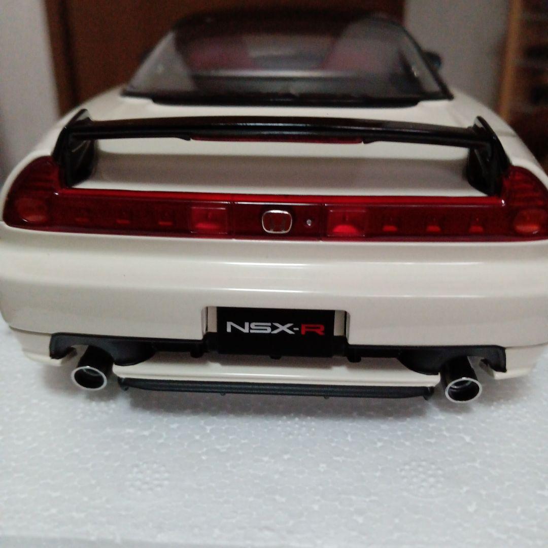autoart 1/18 ホンダ NSX-R (NA2) 白