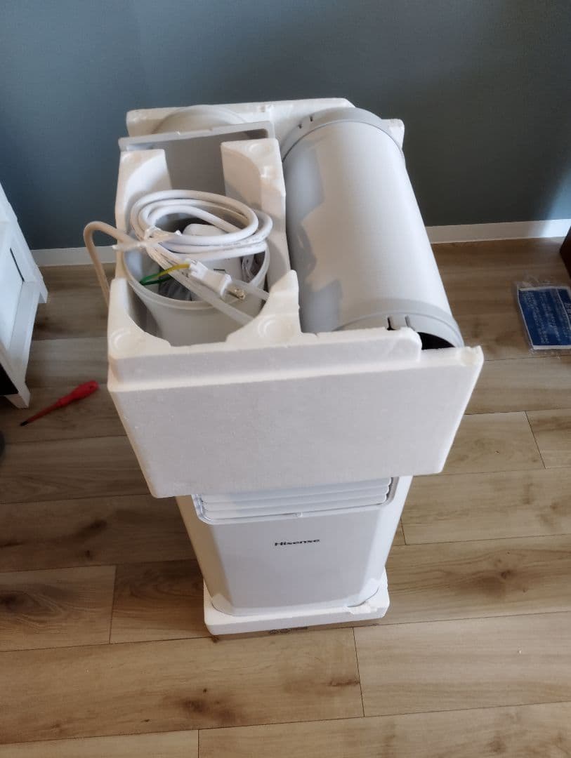 【超美品】hisense　冷風機　ハイセンス　HPAC-22H