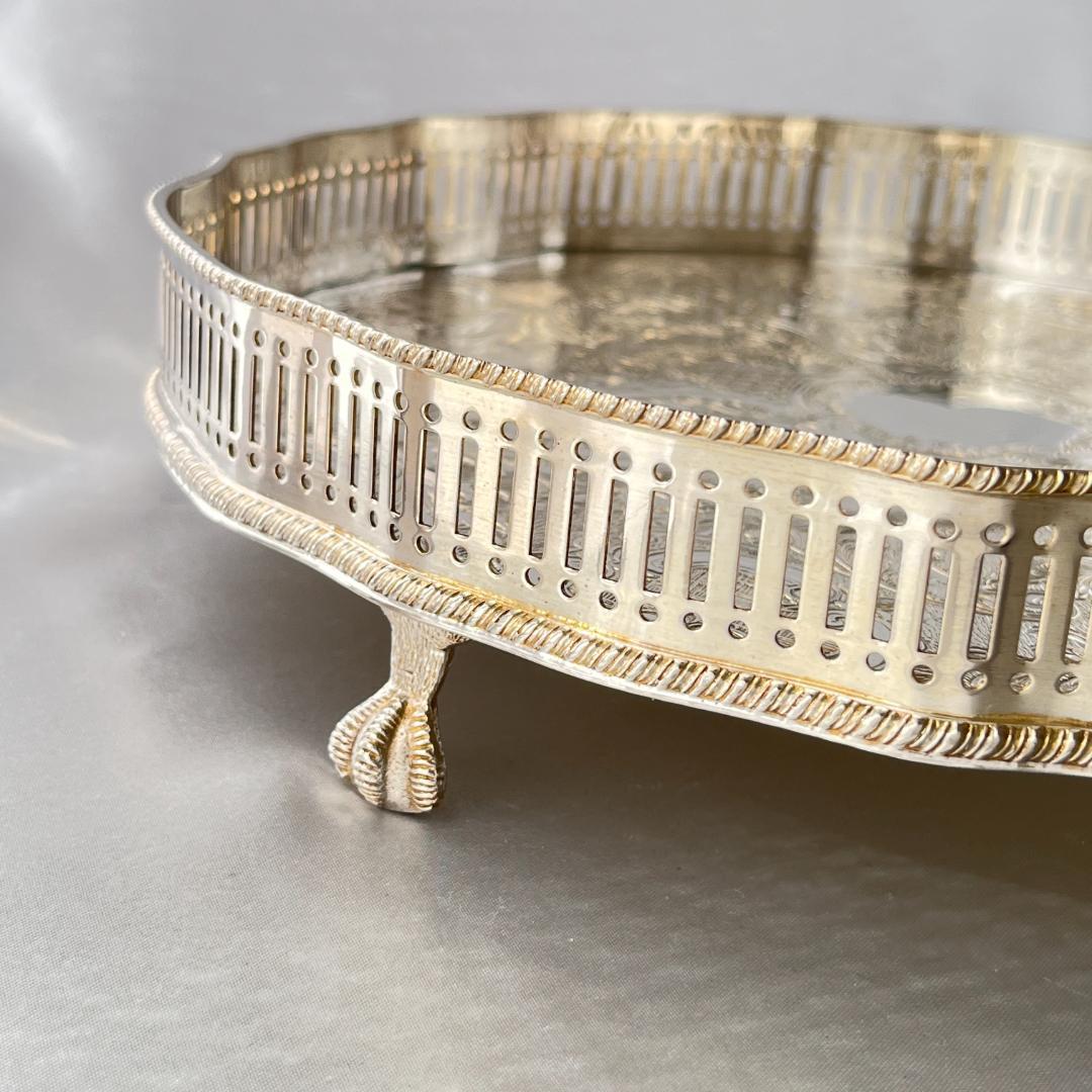 【英国】 ギャラリートレー サークル型 25cm クロウフット