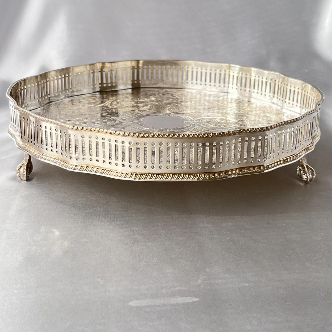 【英国】 ギャラリートレー サークル型 25cm クロウフット