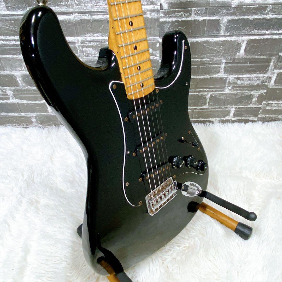 Squier by Fender ストラトキャスター スクワイア　レリック