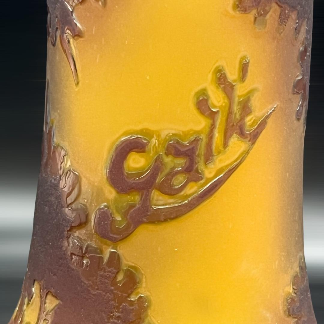 エミールガレ 　鶴首　花瓶　カメオ彫り　被せガラス　高さ24ｃｍ