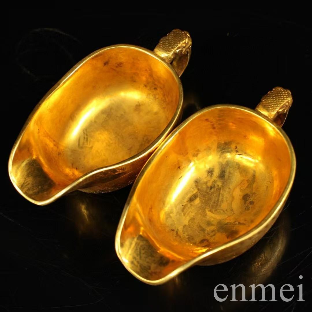 中国古美術・珍蔵浮彫鎏金双龍ワイングラス純銅制・純手作り・文房具・賞物 ·酒具