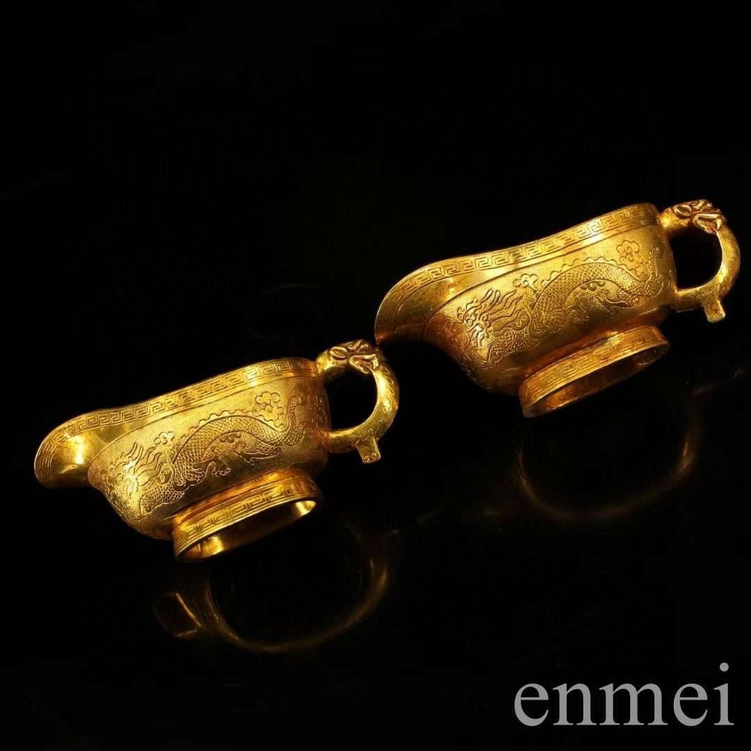 中国古美術・珍蔵浮彫鎏金双龍ワイングラス純銅制・純手作り・文房具・賞物 ·酒具