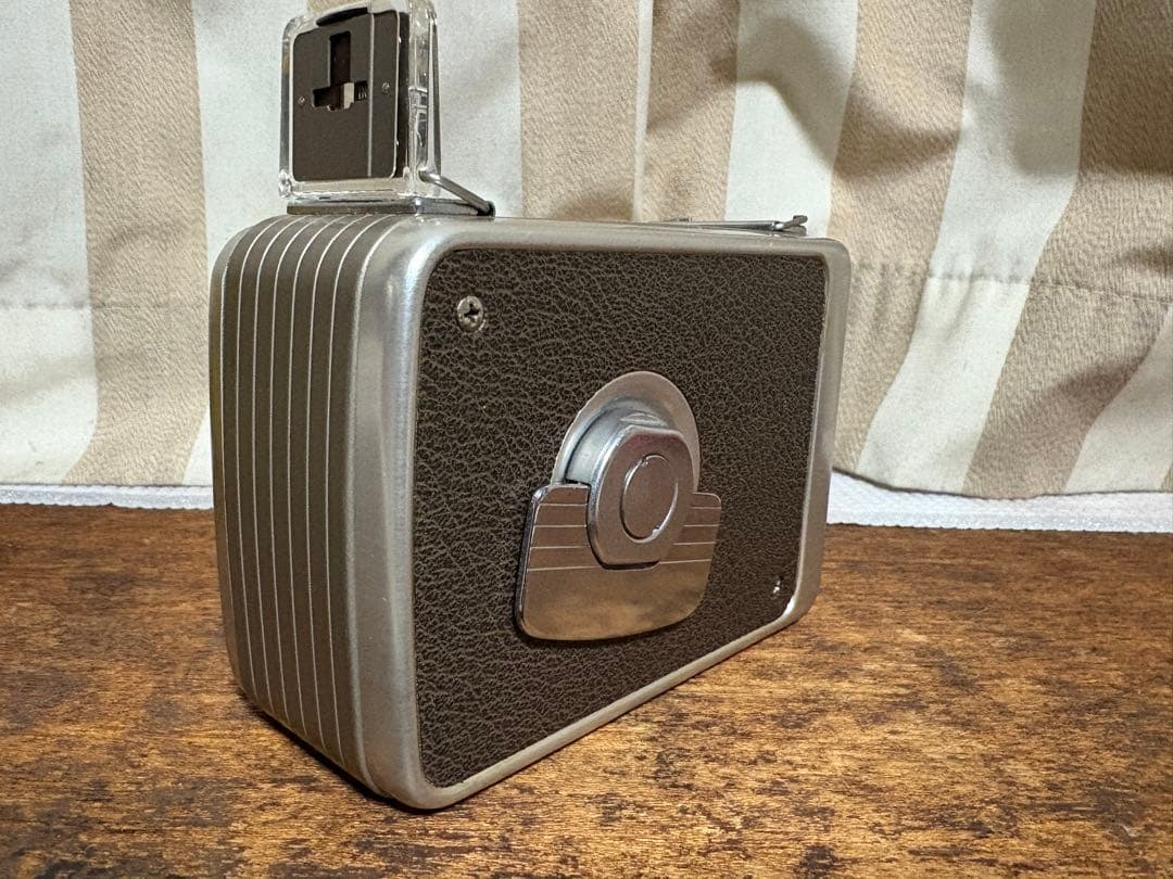 値下げコダック・ブラウニー8mmムービーカメラ希少な当時もの元箱 説明書等付