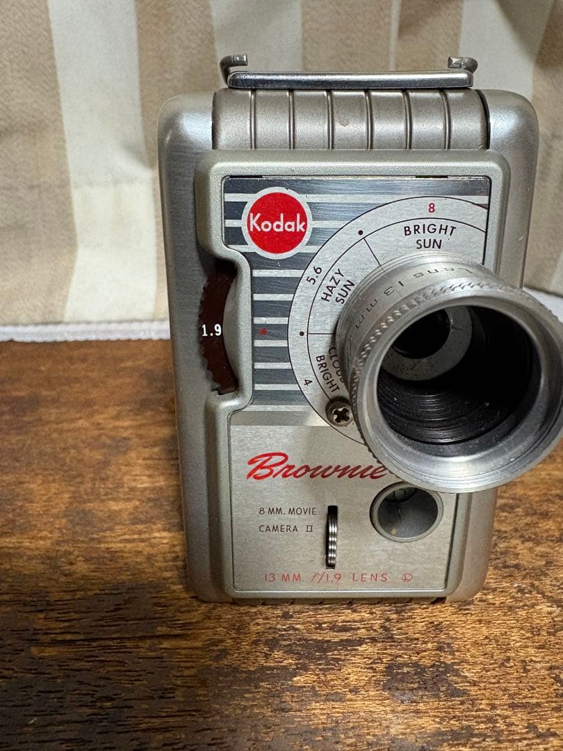 値下げコダック・ブラウニー8mmムービーカメラ希少な当時もの元箱 説明書等付