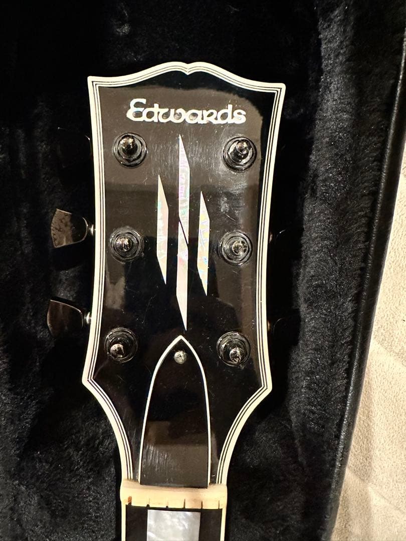 EDWARDS レスポールカスタム　ギター　ホワイト　ハードケース付き