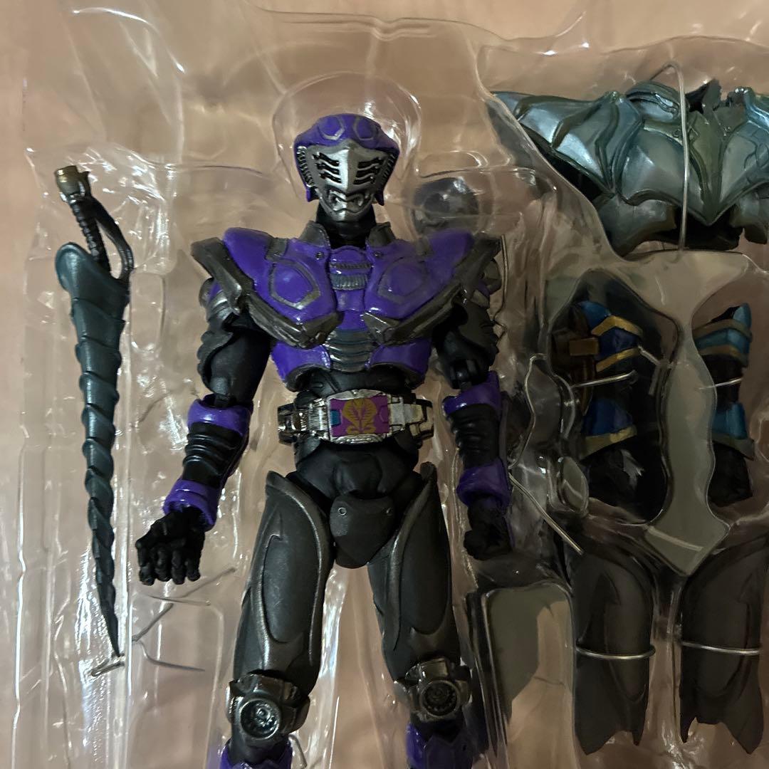 SIC 仮面ライダー　ナイト 王蛇　vol.24 フィギュア　取説あり