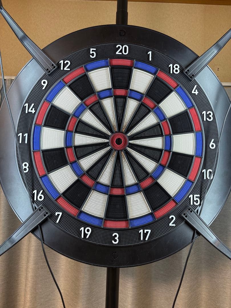 DARTSLIVE ダーツボード(ダーツ3本ケース付き)