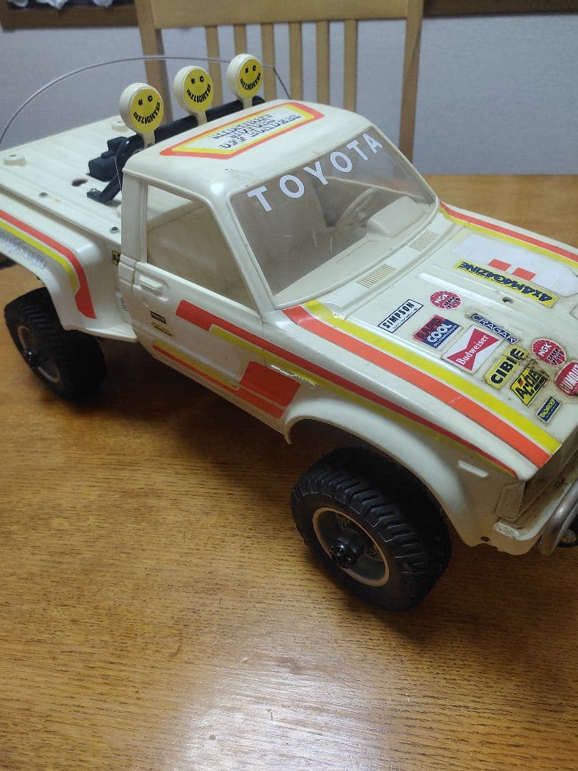 80年代◆タミヤ初代トヨタハイラックス　四駆ラジコン◆1/10スケール
