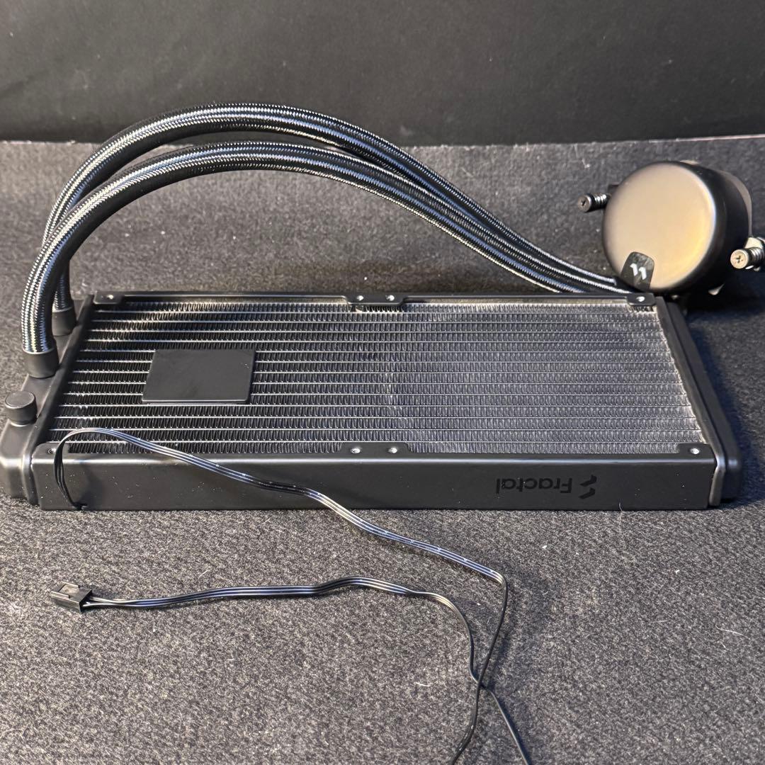 Fractal Design Lumen S28v2 280水冷CPUクーラー