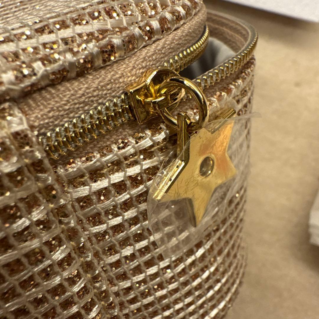 Dior メイクアップセット 化粧ポーチ付　クリスマスコスメ