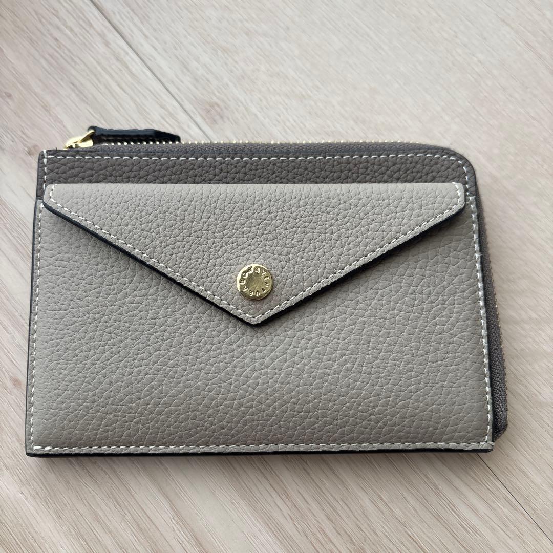 ボナベンチュラ エンベロープ ミニウォレット エトープ ベージュ ミニ財布