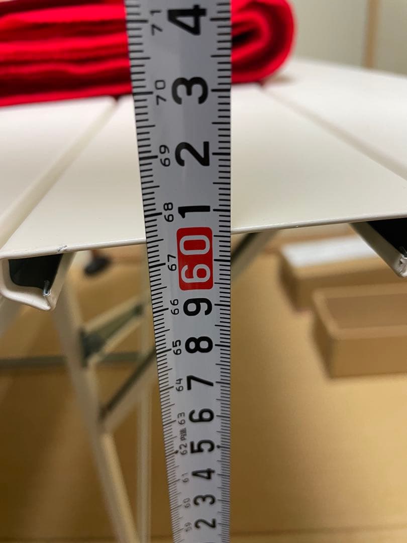 スチール製　おひな段 5段　ホワイト