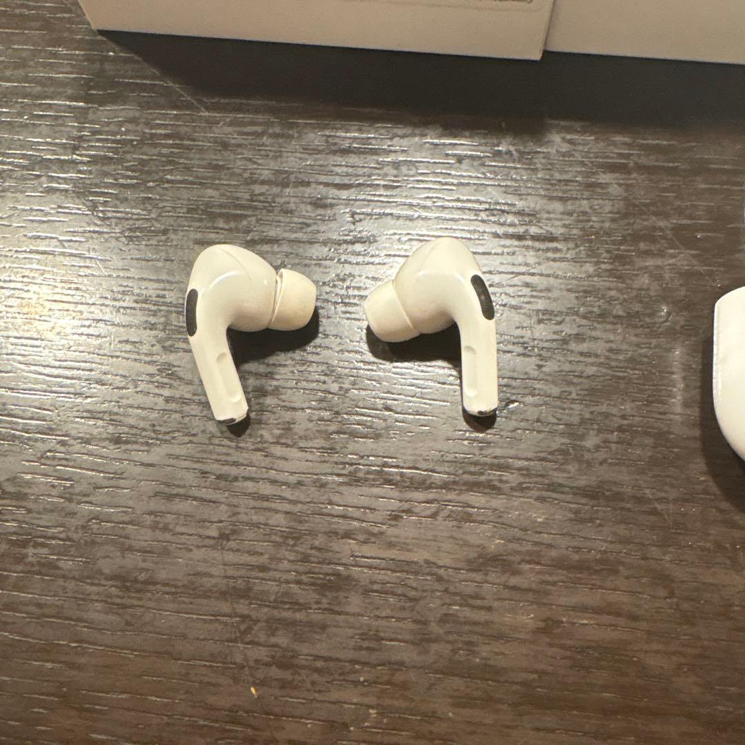 AirPods Pro本体箱付き