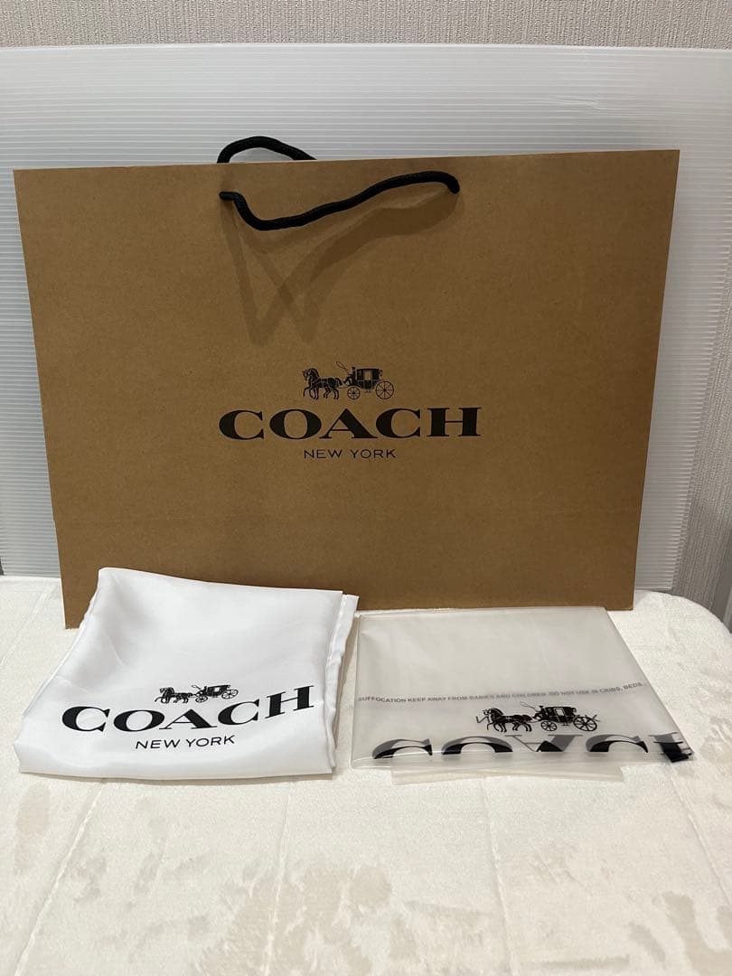 新品　コーチ　ハンドバック・トートバック