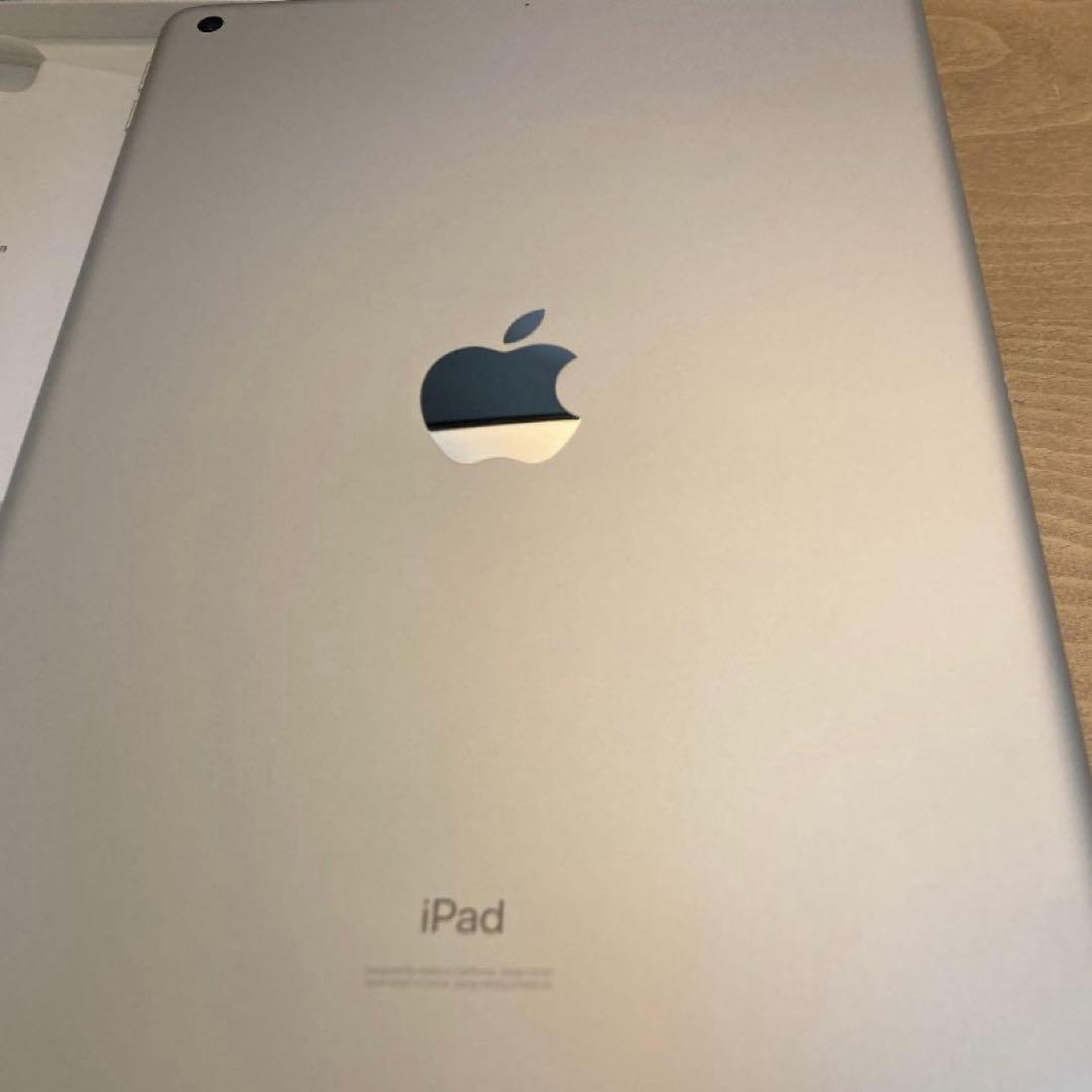 iPad 第7世代　32GB 箱付き