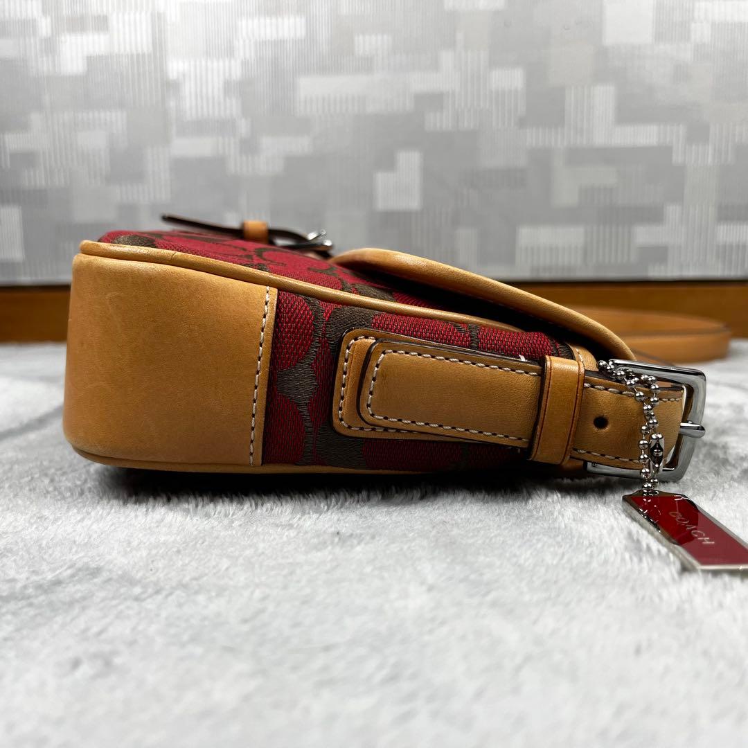 バッグ Coach Signature Clip Flap Red Bag