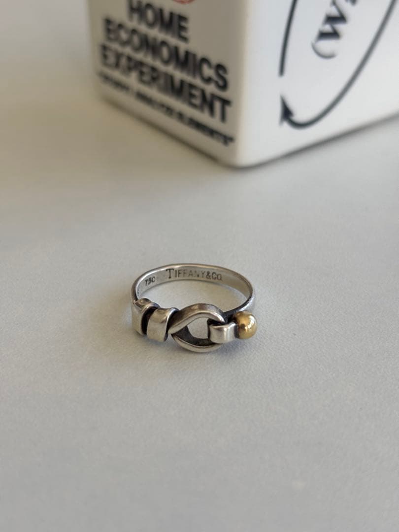 Tiffany & Co.ティファニー ラブノット コンビリング