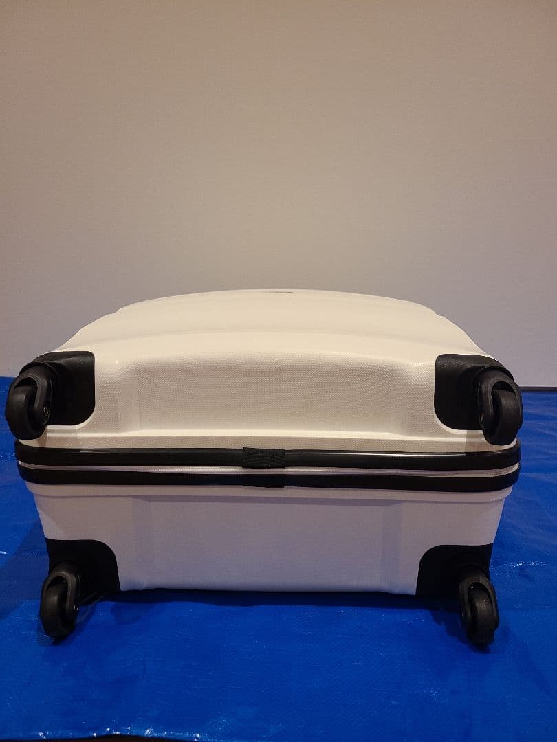 アメリカンツーリスター キャリーケース　スピナー　L　サムソナイト