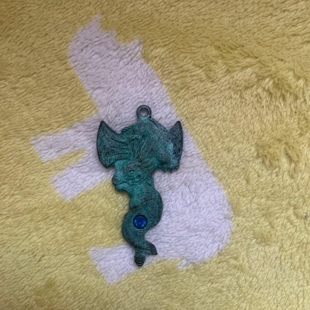 ドラゴン　チャーム　希少品
