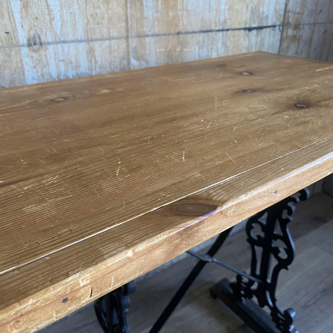 フランスヴィンテージ　鉄脚×古材 アンティークテーブル　カフェテーブル