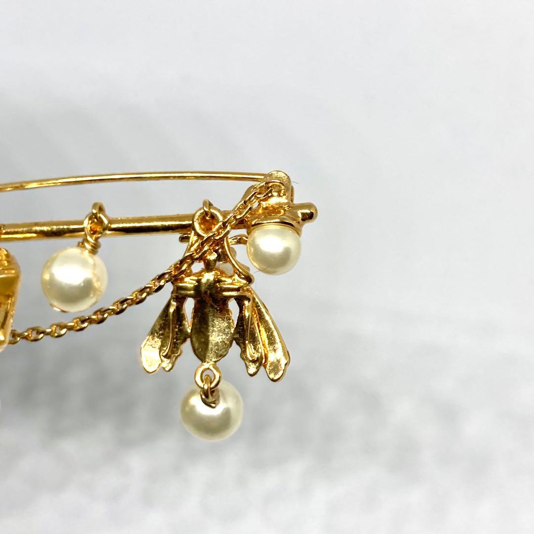 ディオール CDロゴ フェイクパール ブローチ GP