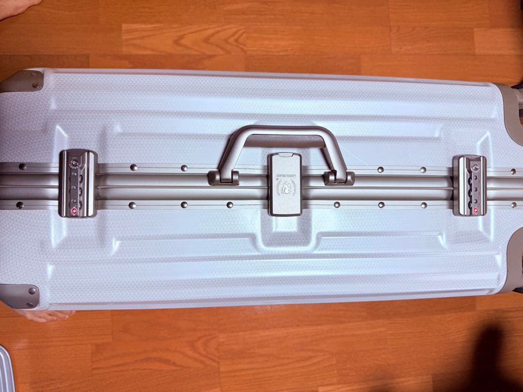 レジェンドウォーカー　キャリーケース