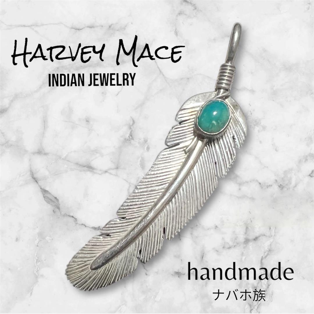 ハーヴィーメイス　ターコイズ付きフェザーネックレス