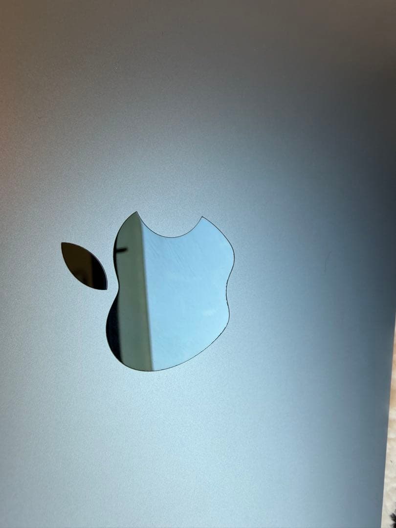 MacBook Air M2 13.6インチ 8GB/256GB