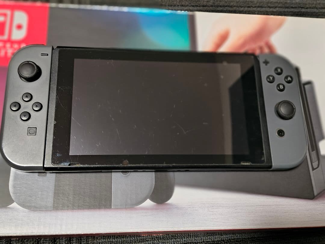 悠*様 【純正ドック2つ付き】 Nintendo Switch 本体