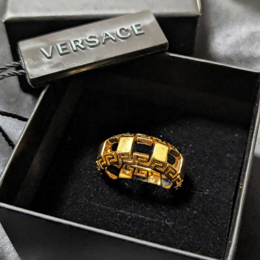 VERSACE ゴールドリング ギリシャ模様 グレカ ベルサーチ ベルサーチェ