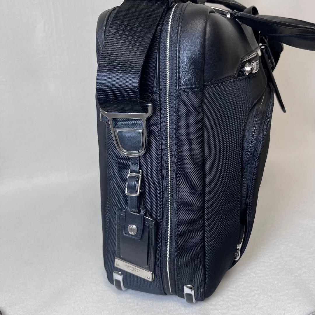 TUMI 255003D2 ARRIVE フェアバンクスブリーフケース
