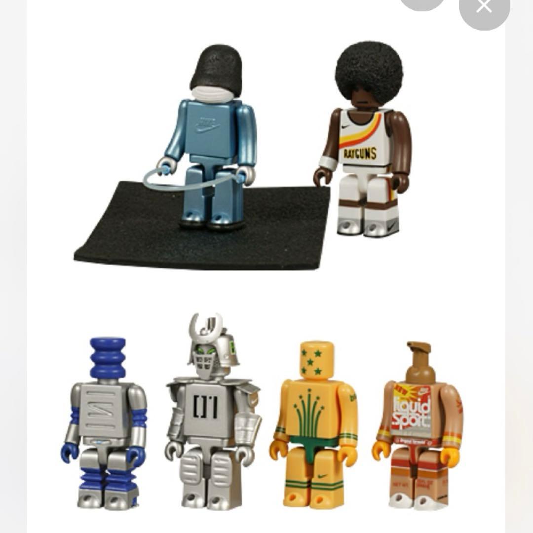 ♡新品♡未開封♡ KUBRICK➕NIKE seris3 A B 完品