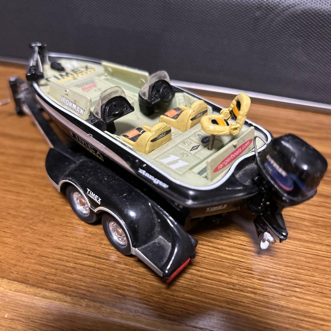 バスボート レンジャーボート おもちゃ ミニカー