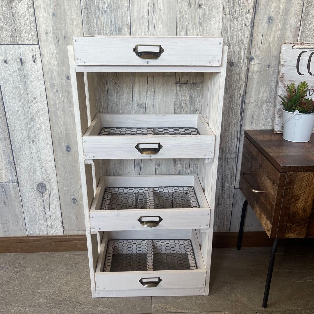 ホワイト4段　引き出し　ウッドシェルフ　ハンドメイド　家具