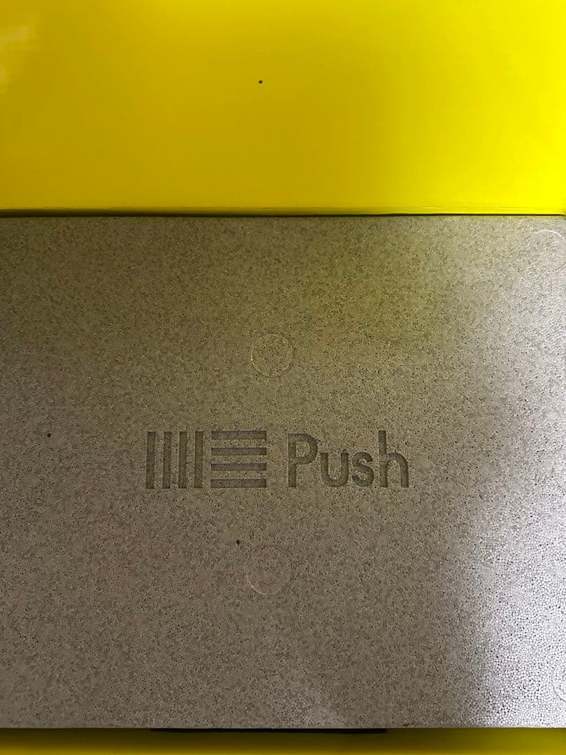 Ableton Push MIDIコントローラー