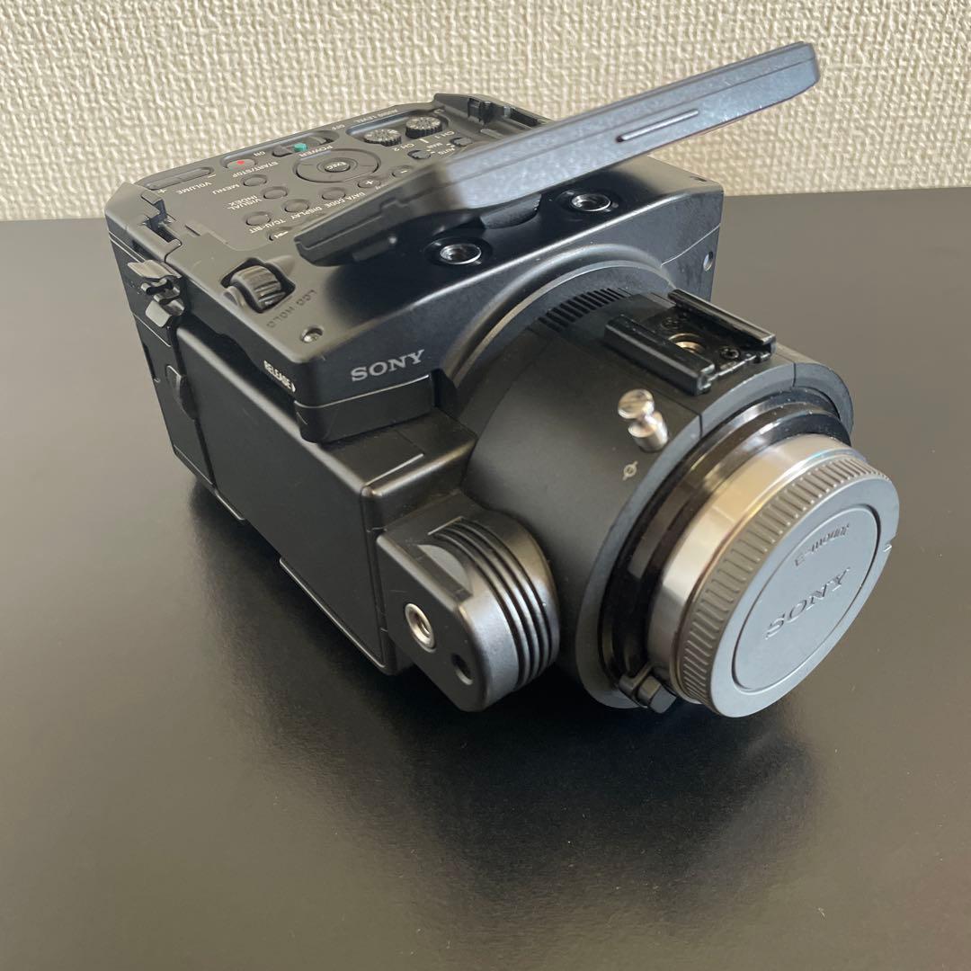 SONY NEX-FS100 Super35mmセンサー搭載・Eマウント業務用