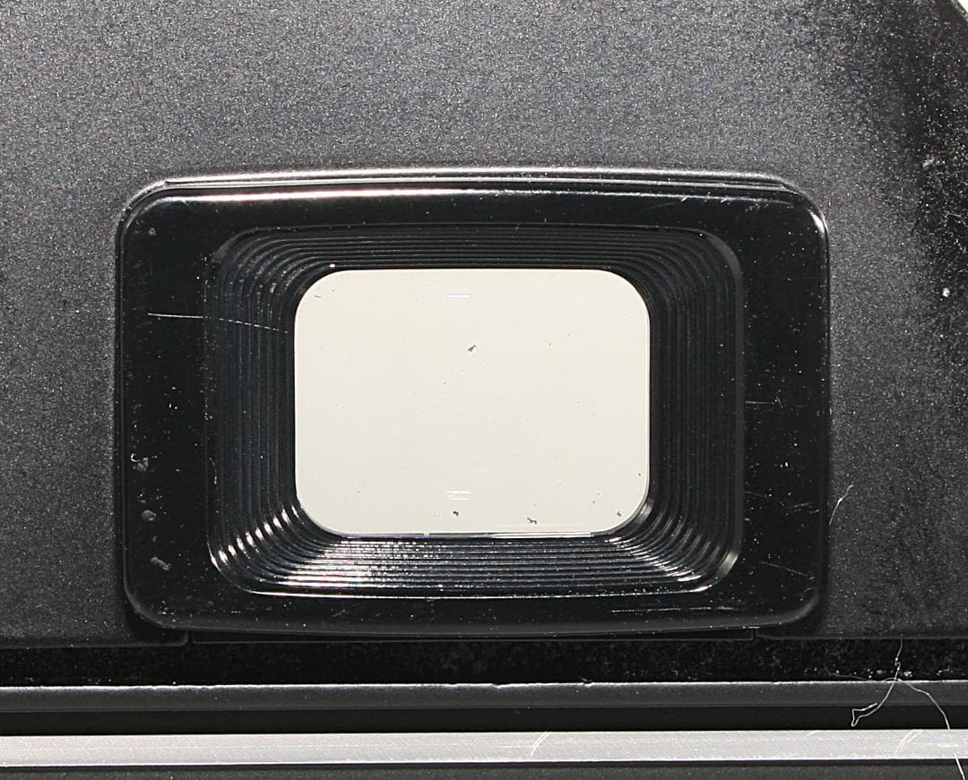 【完動/美品】Nikon ニコン EM 一眼レフフィルムカメラ ボディ