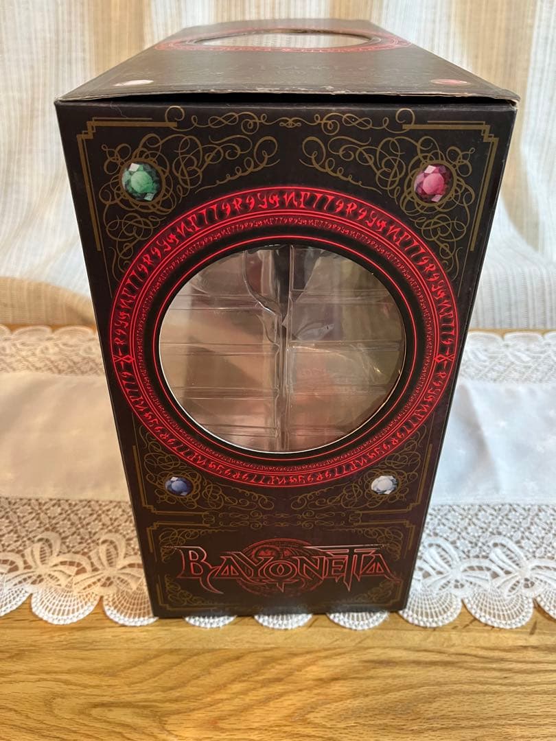 ファット・カンパニー　ベヨネッタ　 フィギュア　BAYONETTA