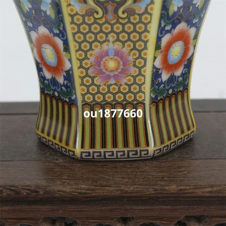 琺瑯彩花鳥八方梅瓶 景徳鎮 陶磁器 装飾品 現代工芸品 美術品 置物
